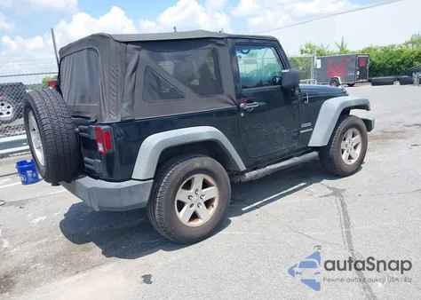 2012 Jeep Wrangler Sport z USA, uszkodzony, nr VIN 1C4AJWAG8CL198605